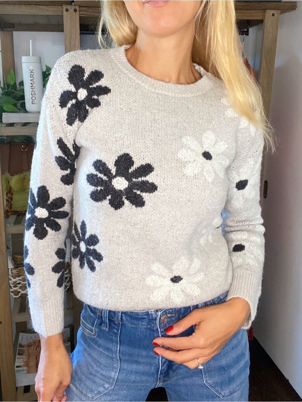 TRUTH Cozy Floral Crewneck Sweater - Light Gray with Black & White Flowers! 🤍